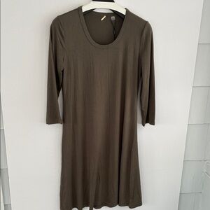 T Tahari Olive Long Sleeve Dress Medium